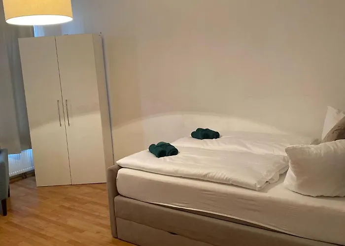 Peaceful 2br 15-min To Ottakring Station